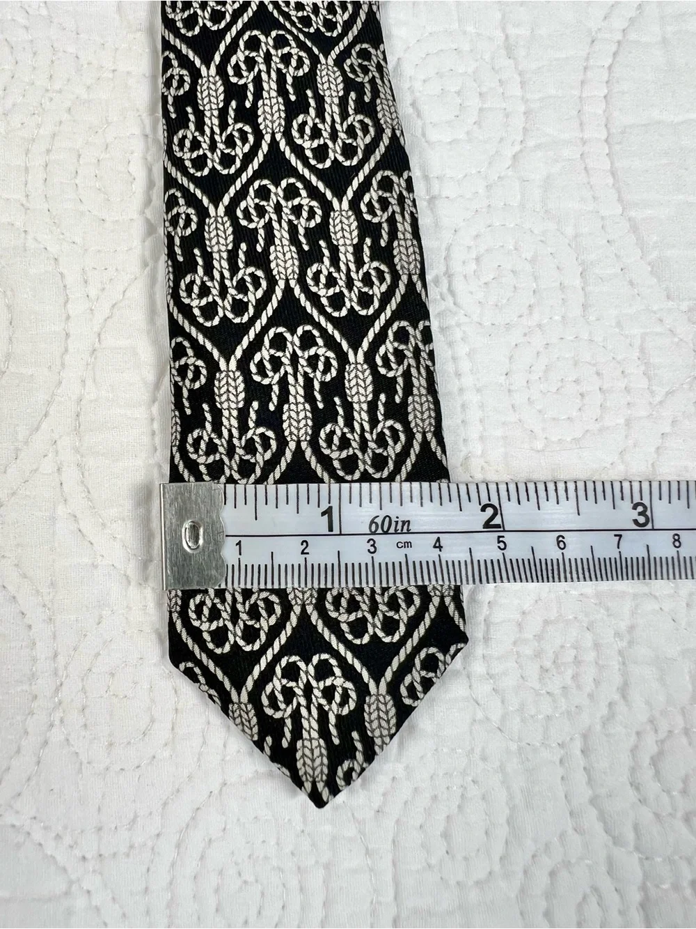 Vintage Hermes Silk Tie 694 OA Black White Equestrian Rope Knot Motif France